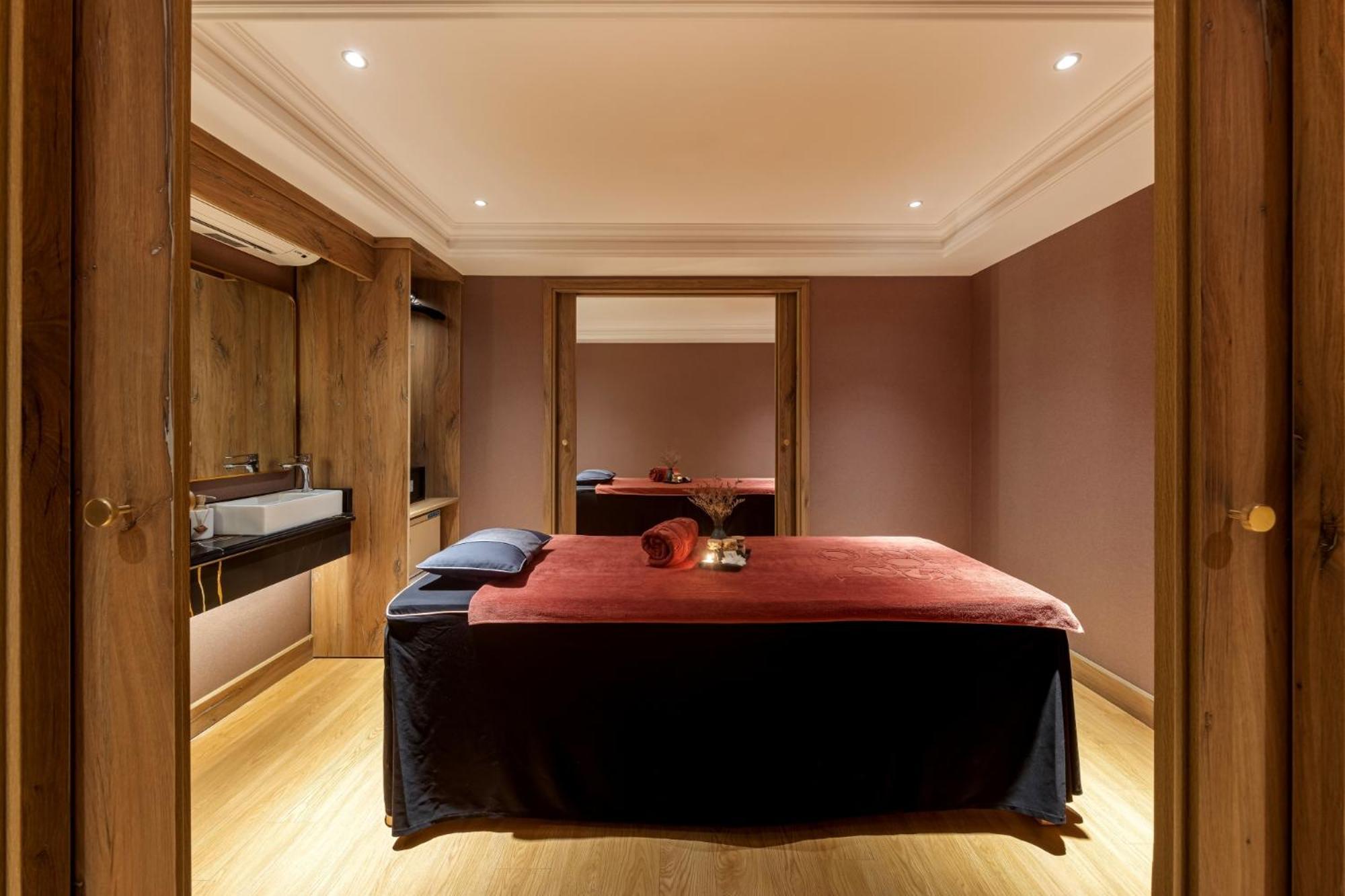 La Siesta Classic Hang Thung Hanói Exterior foto A treatment room at The Dorchester